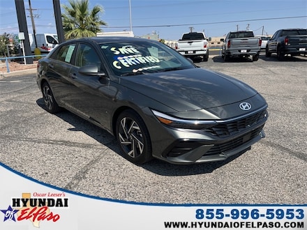 2024 Hyundai Elantra SEL Sedan