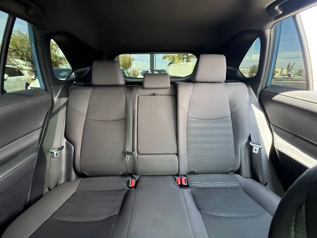 2024 Toyota RAV4 SE - Photo 23
