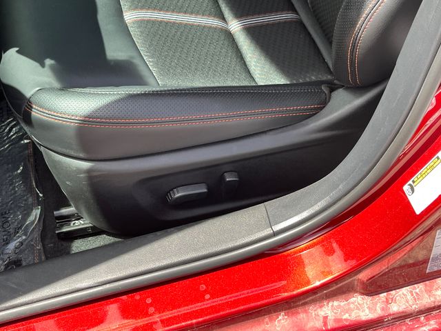 2025 Nissan Altima SR - Photo 11