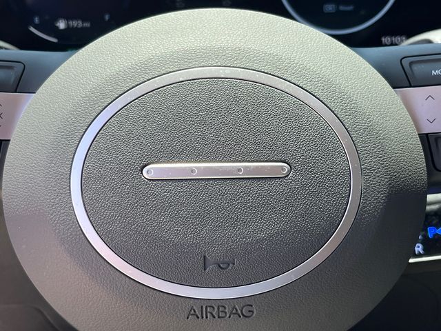 2025 Hyundai Sonata Hybrid Limited - Photo 17