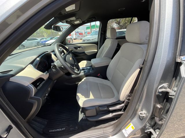 2023 Chevrolet Traverse LS - Photo 10