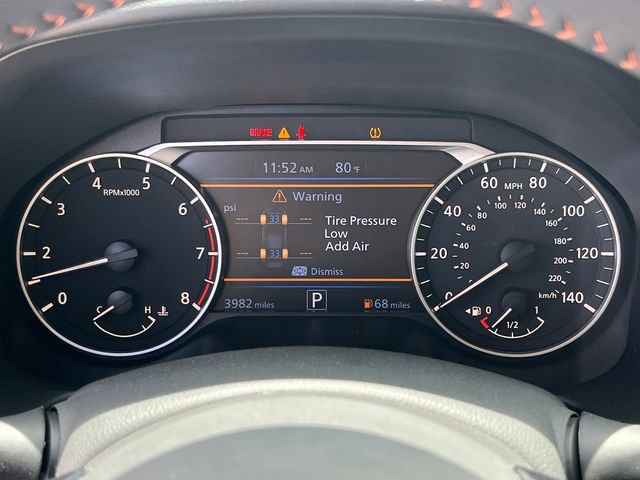 2025 Nissan Altima SR - Photo 14