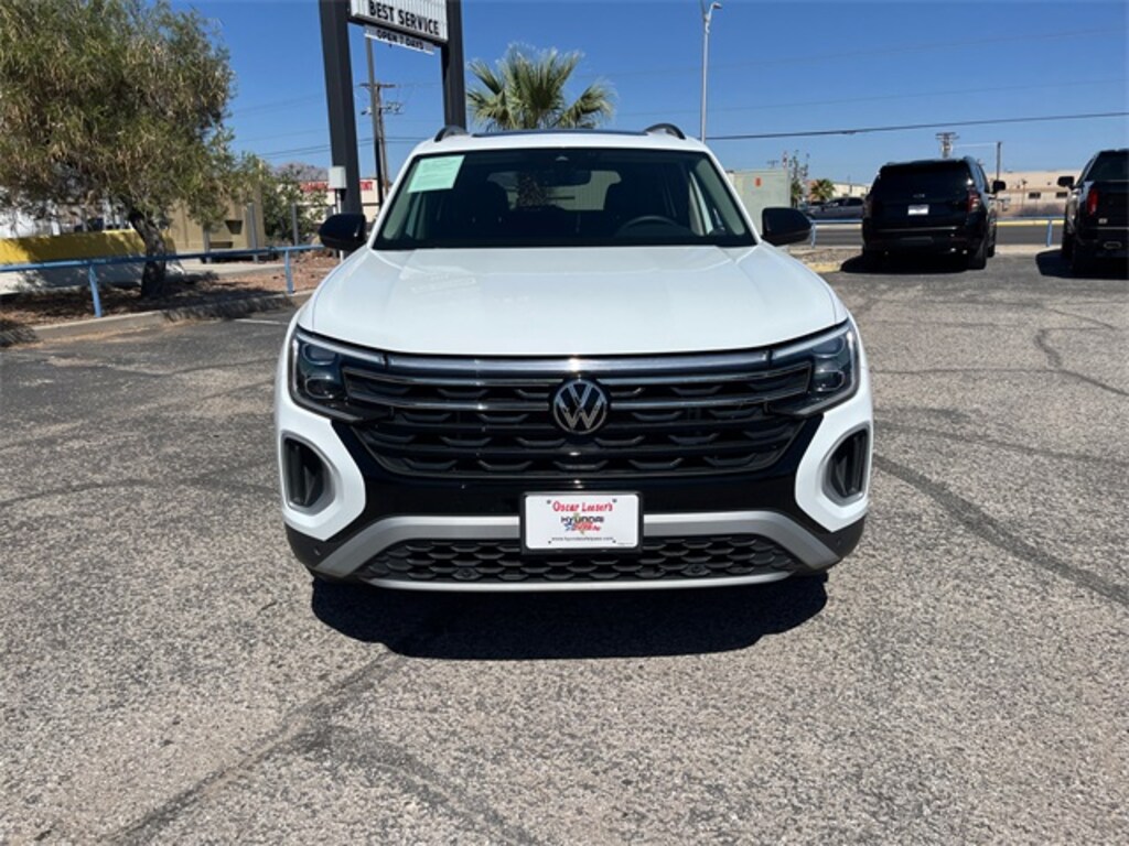 Used 2024 Volkswagen Atlas 2.0T Peak Edition SE w/Technology SUV