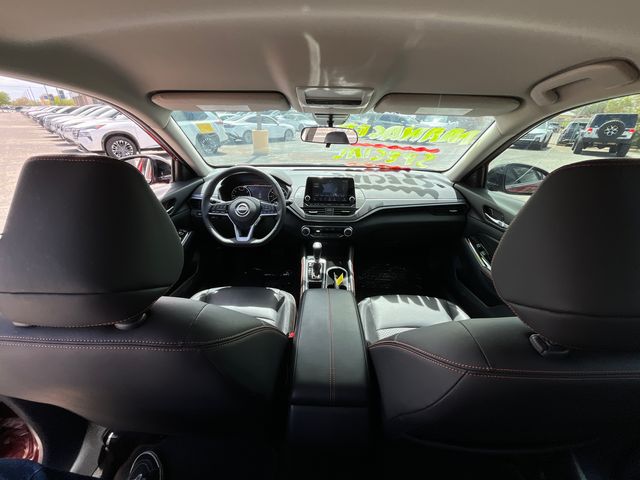 2025 Nissan Altima SR - Photo 25