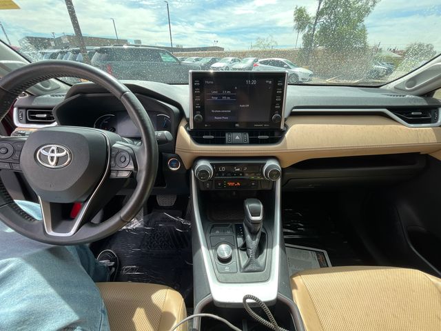 2022 Toyota RAV4 Limited - Photo 19