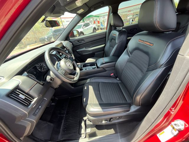 2023 Nissan Pathfinder Rock Creek - Photo 10