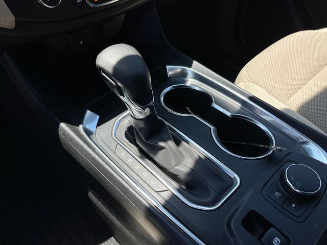 2023 Chevrolet Traverse LS - Photo 21