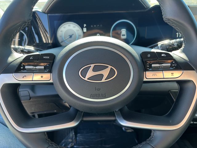 2025 Hyundai Elantra SEL - Photo 15