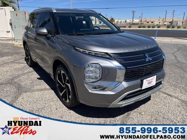 2022 Mitsubishi Outlander SEL 2WD's photo
