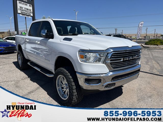 2024 RAM 1500 Laramie 4x4 Crew Cab 5'7's photo