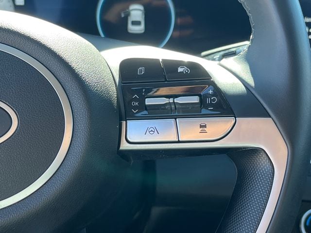 2025 Hyundai Elantra SEL - Photo 18