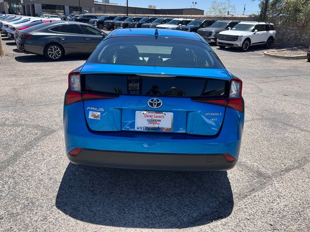 2022 Toyota Prius L Eco - Photo 7