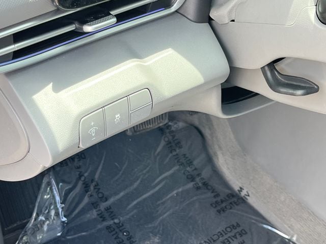 2024 Hyundai Elantra SEL - Photo 13