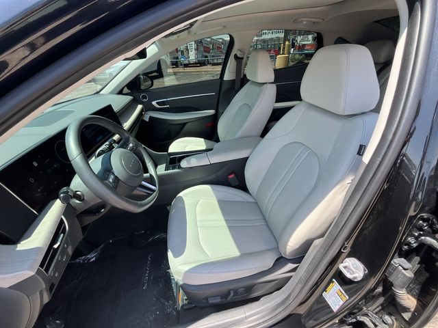 2025 Hyundai Sonata Hybrid Limited - Photo 10