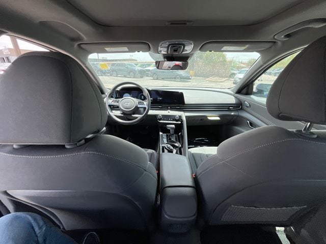2024 Hyundai Elantra SEL - Photo 25