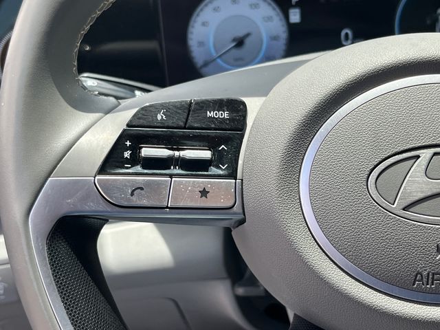 2024 Hyundai Elantra SEL - Photo 16