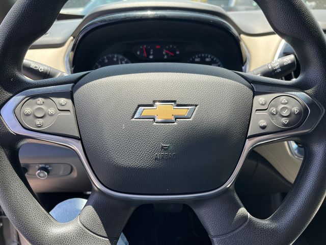 2023 Chevrolet Traverse LS - Photo 15