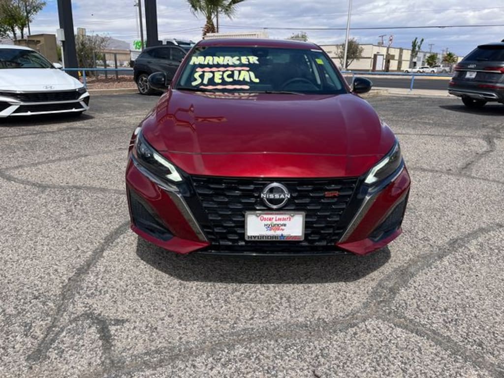 Used 2025 Nissan Altima 2.5 SR Sedan