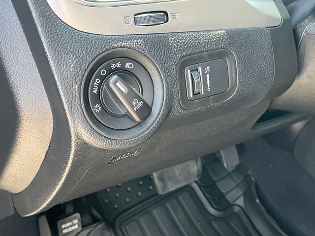 2020 Dodge Journey Crossroad - Photo 13