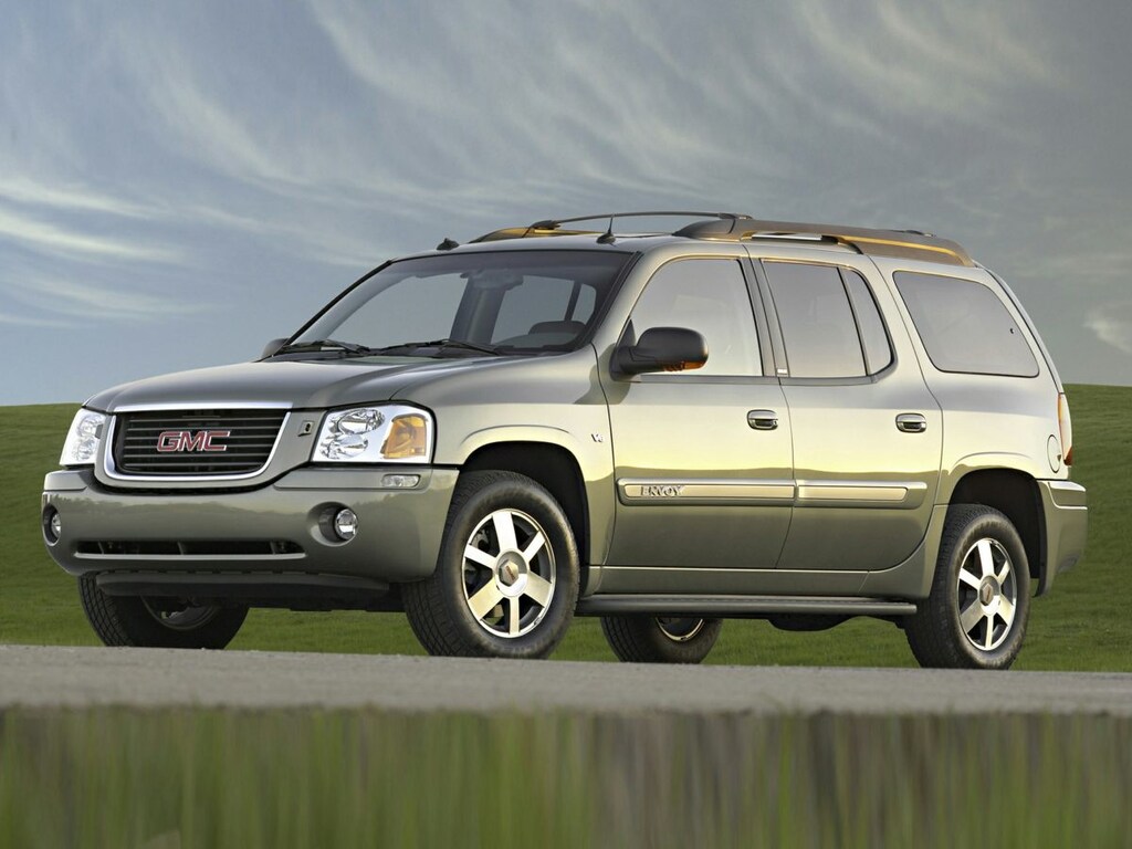 Used 2005 GMC Envoy XL SLT SUV