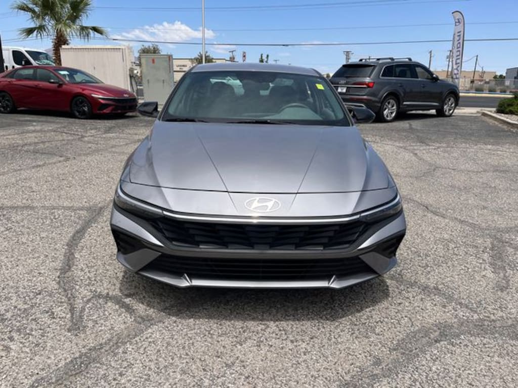 Certified 2025 Hyundai Elantra SEL Sport Sedan
