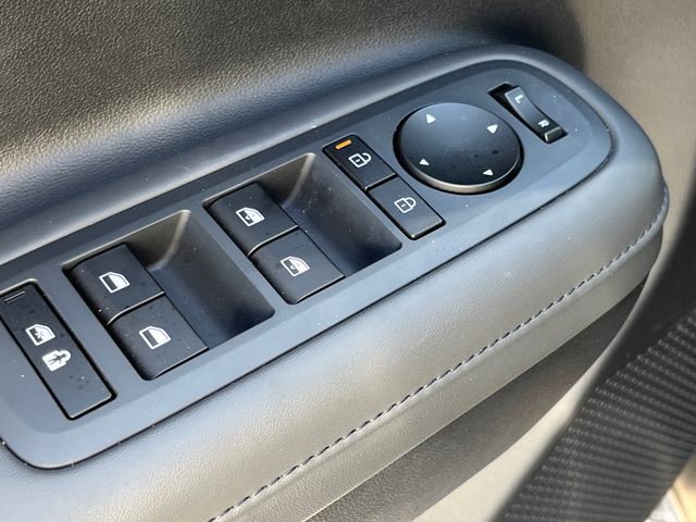 2025 Hyundai Santa Fe XRT - Photo 12