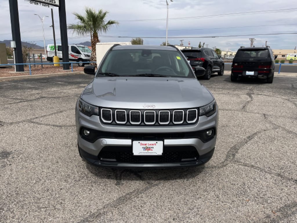 Used 2022 Jeep Compass Latitude SUV