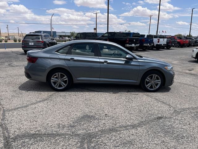 2023 Volkswagen Jetta SE - Photo 9
