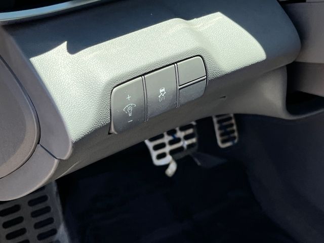 2025 Hyundai Elantra SEL - Photo 13