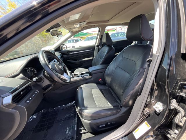 2023 Nissan Altima SR - Photo 10