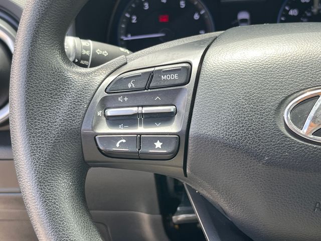 2023 Hyundai Kona SEL - Photo 16