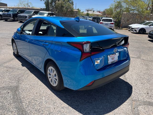 2022 Toyota Prius L Eco - Photo 6