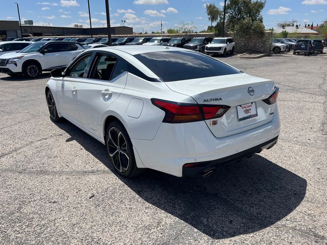 2024 Nissan Altima SR - Photo 6
