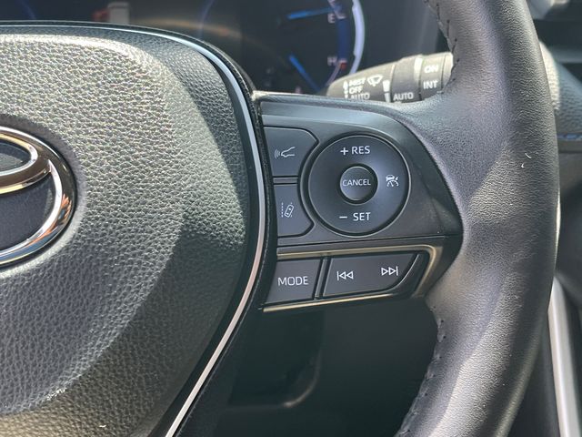 2024 Toyota RAV4 SE - Photo 18