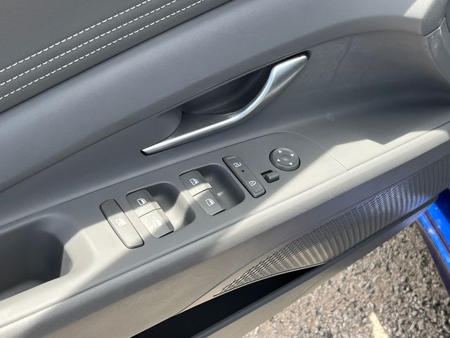 2024 Hyundai Elantra SEL - Photo 12
