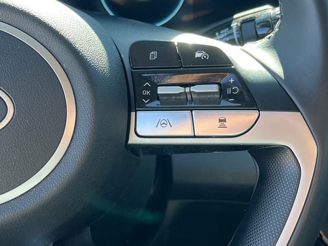 2025 Hyundai Elantra SEL - Photo 18