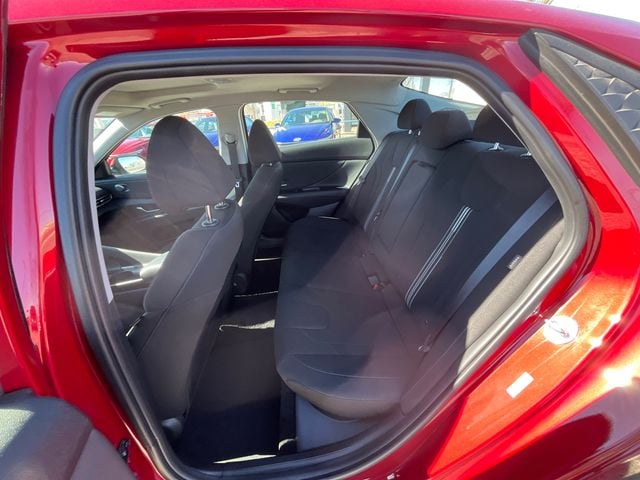 2025 Hyundai Elantra SEL - Photo 24