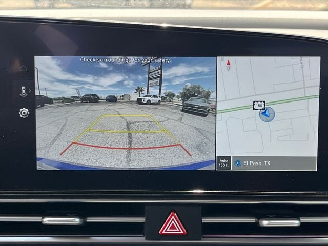 2024 Hyundai Elantra SEL - Photo 22