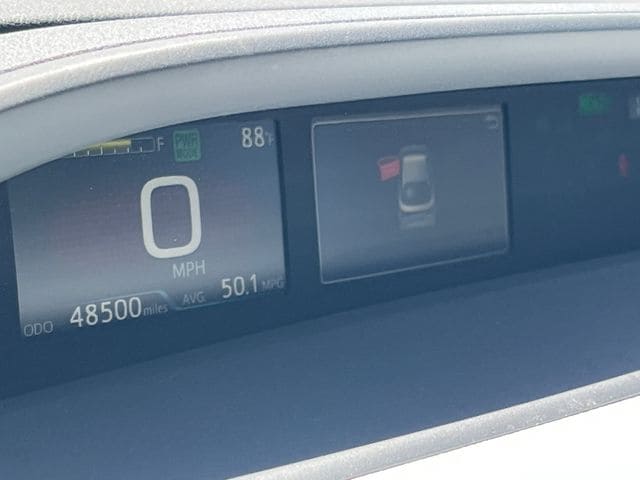 2022 Toyota Prius L Eco - Photo 14