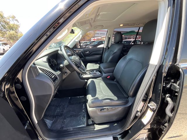 2022 INFINITI QX80 - Photo 10