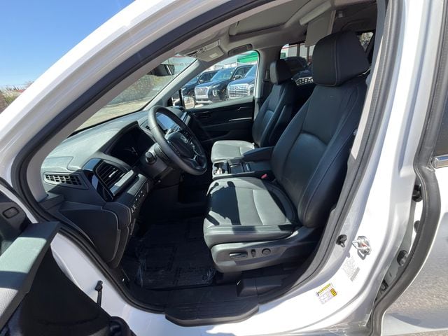 2023 Honda Odyssey Touring - Photo 10
