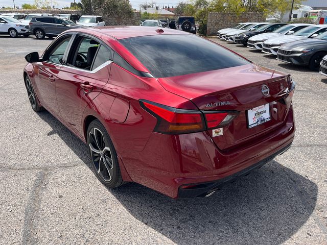 2025 Nissan Altima SR - Photo 6