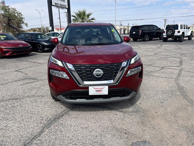2021 Nissan Rogue SV photo 2