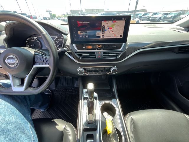 2024 Nissan Altima SR - Photo 19