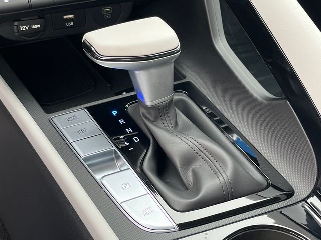 2025 Hyundai Elantra SEL - Photo 21