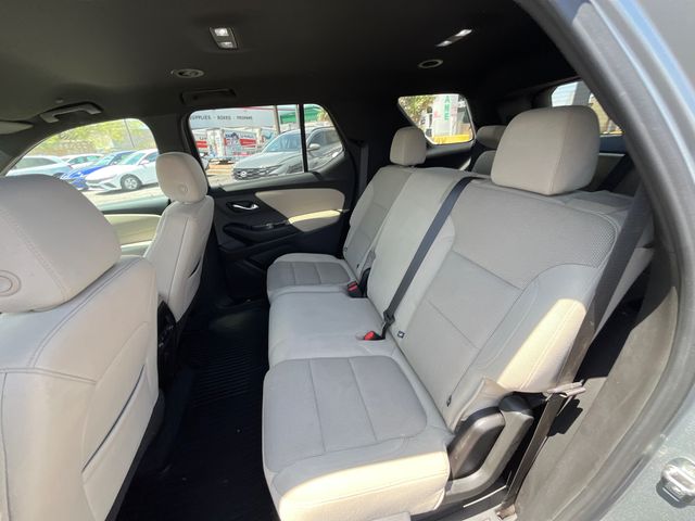 2023 Chevrolet Traverse LS - Photo 24
