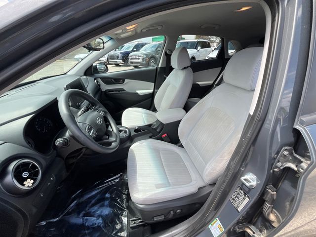 2023 Hyundai Kona SEL - Photo 10