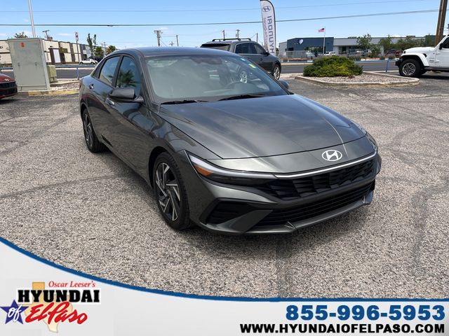 2025 Hyundai Elantra 2.0 SEL Sport IVT's photo