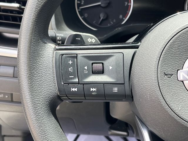 2023 Nissan Rogue SV - Photo 16