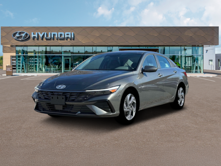 2025 Hyundai Elantra SEL Convenience Sedan
